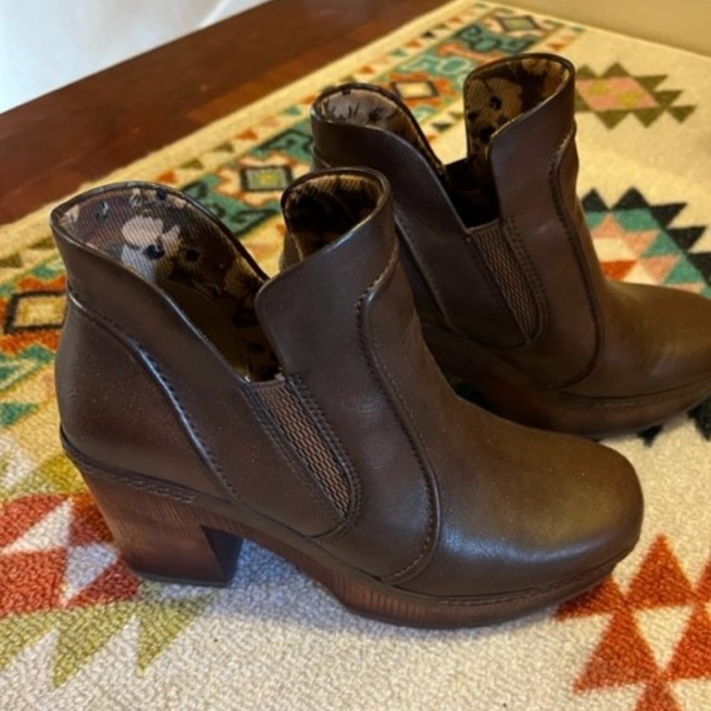 Korks Robin Clog Bootie